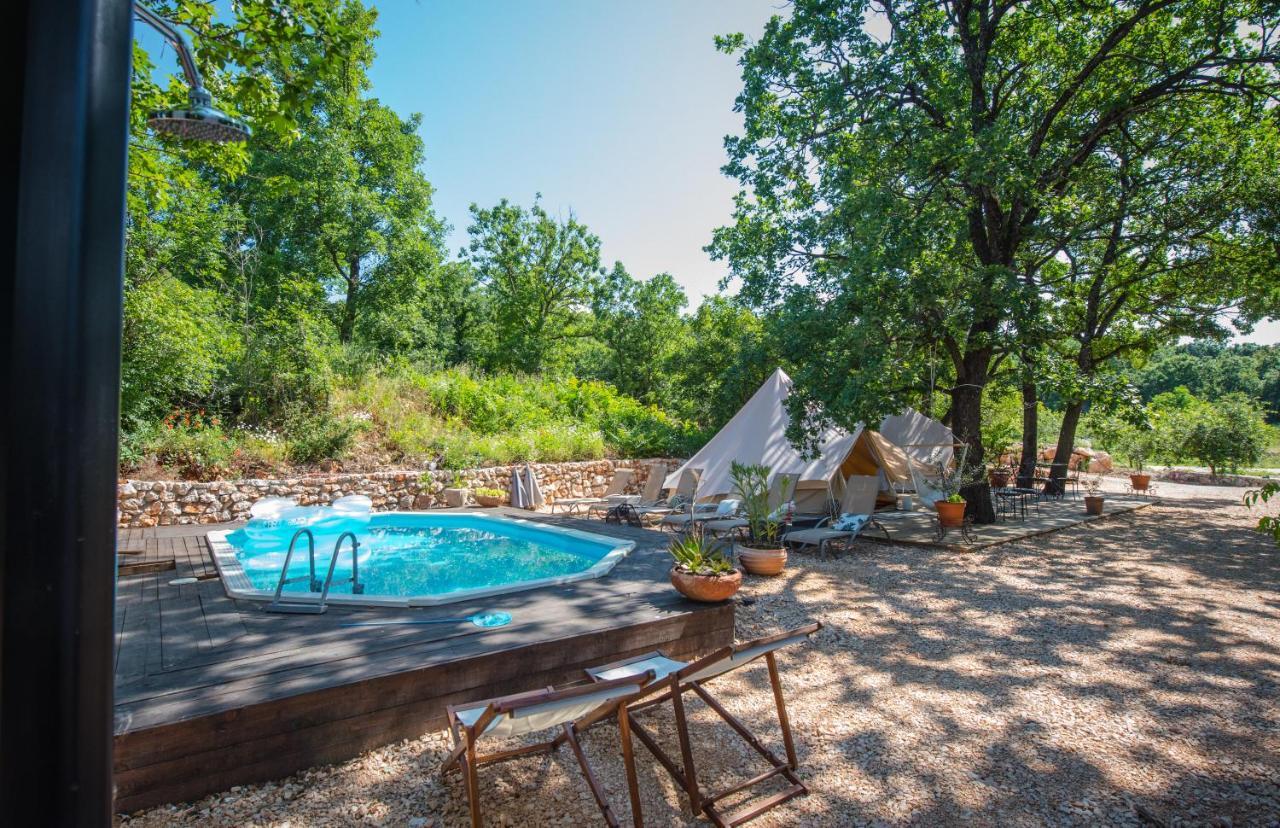 Hotel Rock Oak Glamping 3 Imotski Exterior foto